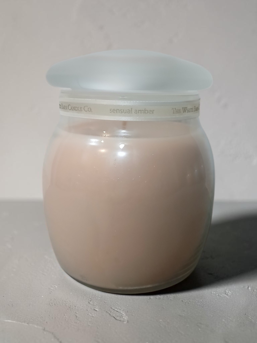 White Barn Sensual Amber Jar Candle - Soft Beige with Frosted Lid